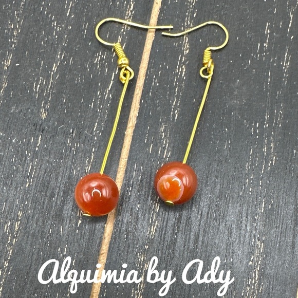 GOLD CARNELIAN STONES DANGLE HOOPS - Picture 1 of 1
